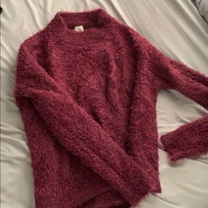 🎃4/$20🎃 Fuzzy sweater